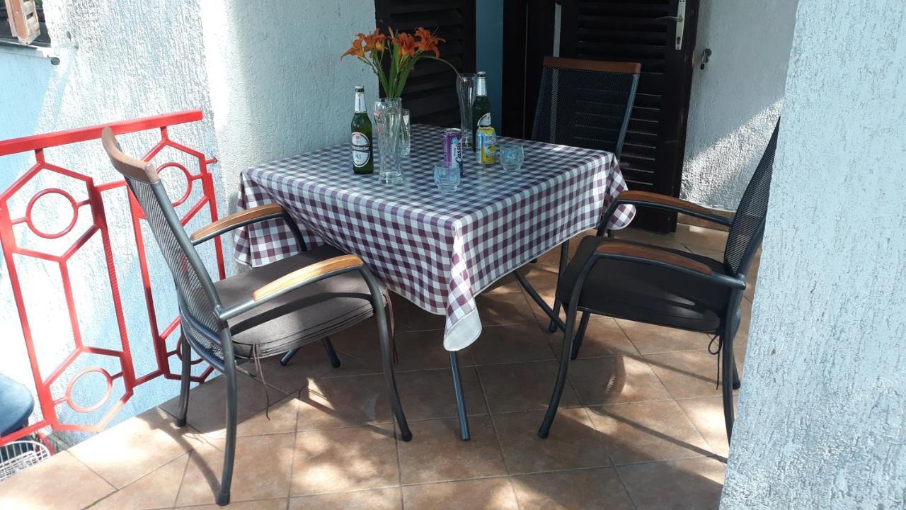 פורת Villa Kucan מראה חיצוני תמונה