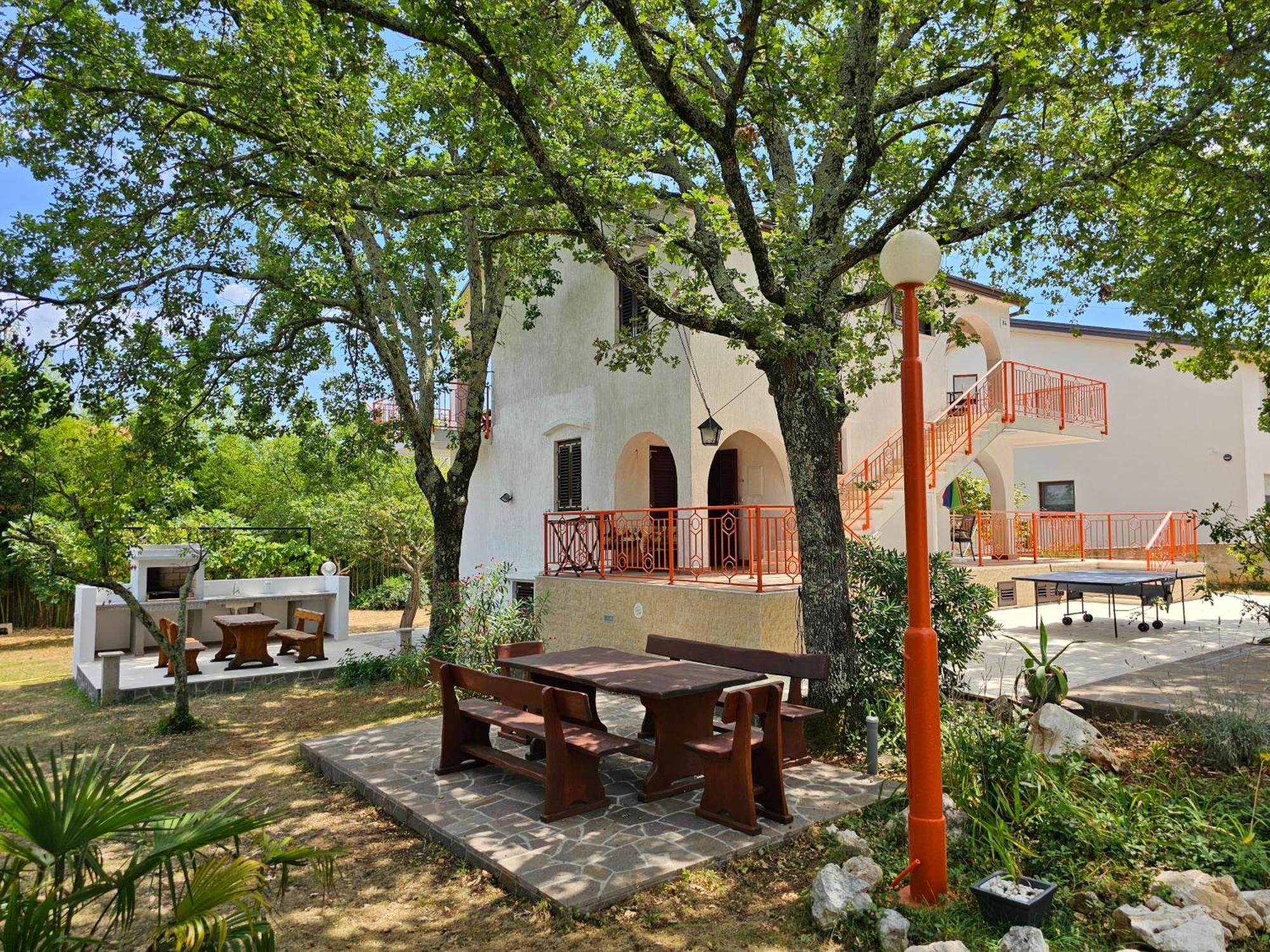 פורת Villa Kucan מראה חיצוני תמונה