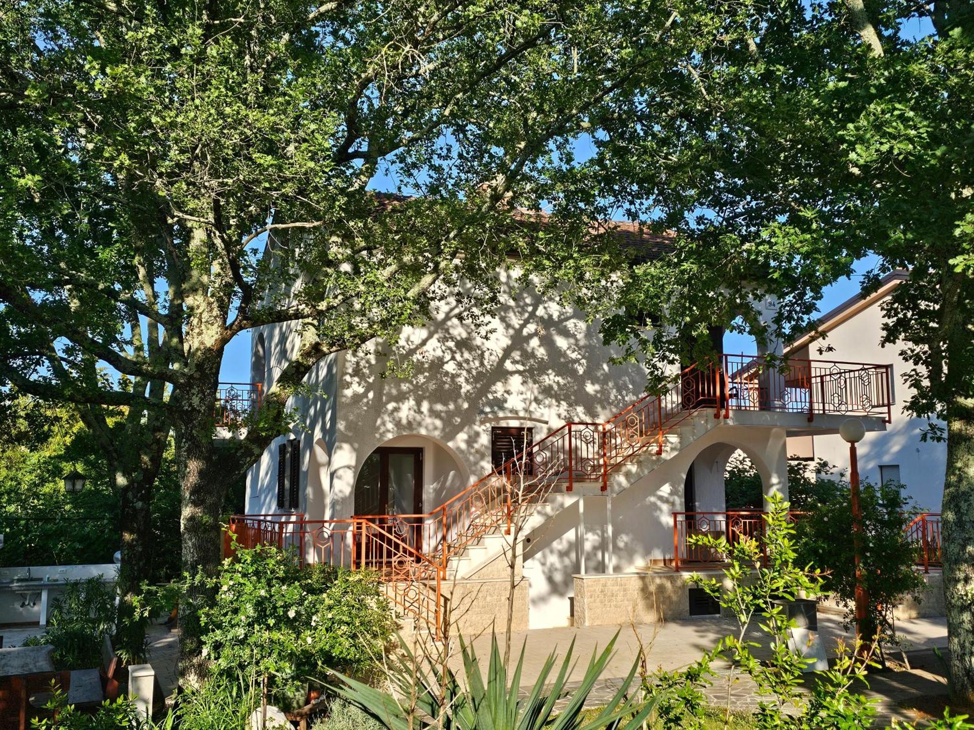 פורת Villa Kucan מראה חיצוני תמונה